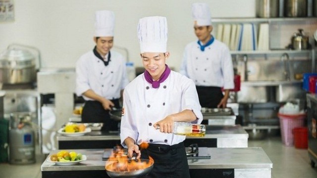 Học kỹ thuật chế biến món ăn ra làm gì?